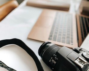 ワードプレス依頼事例(WPドクター):修正してもサイトに反映されない、もしくは修正方法が不明な箇所の修正